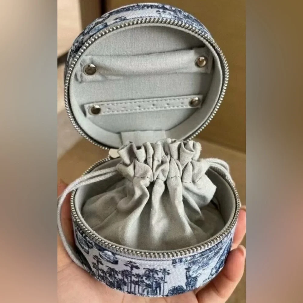 Dior Jewellery Travel Bag - Picture 3 of 11